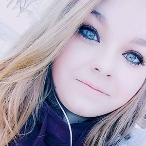 Meet your Posher, Jaymie lee